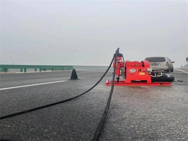 夏津马路路基路面开裂下沉注浆加固灌浆